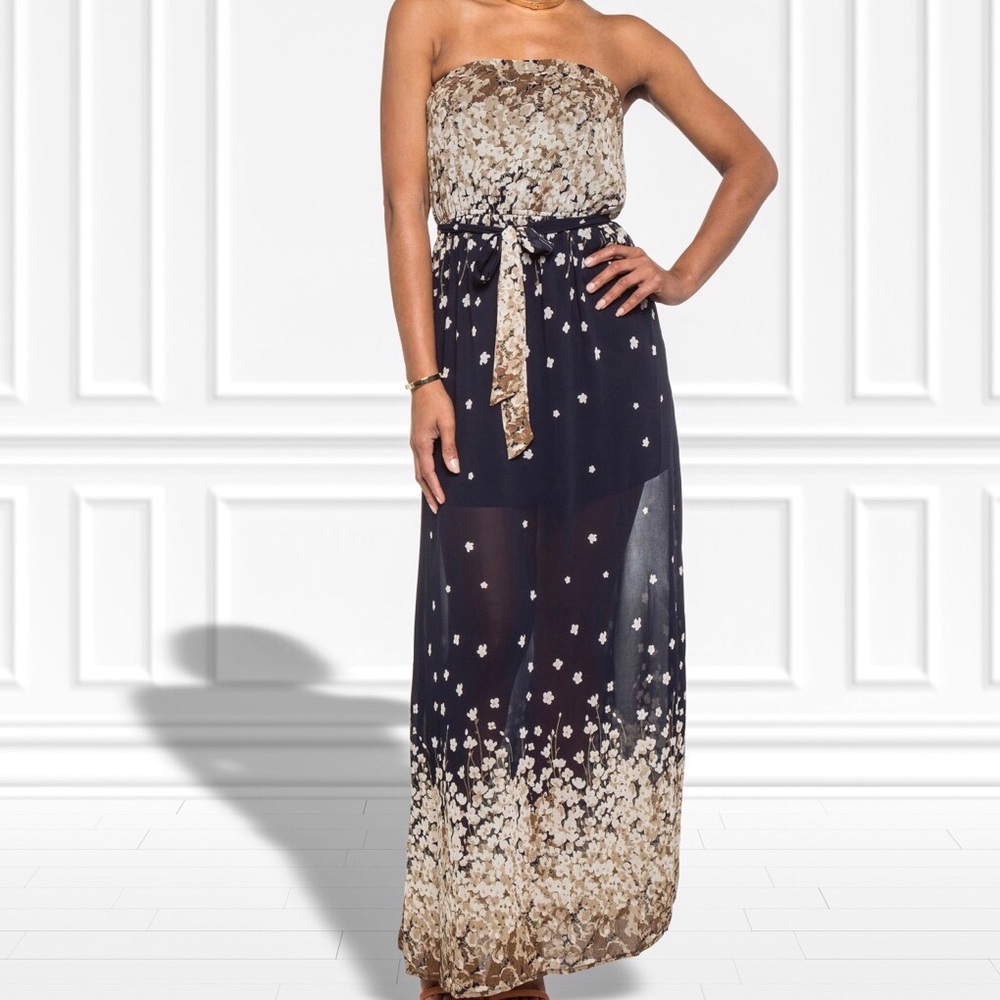Dogwood Sleeveless Maxi Dress